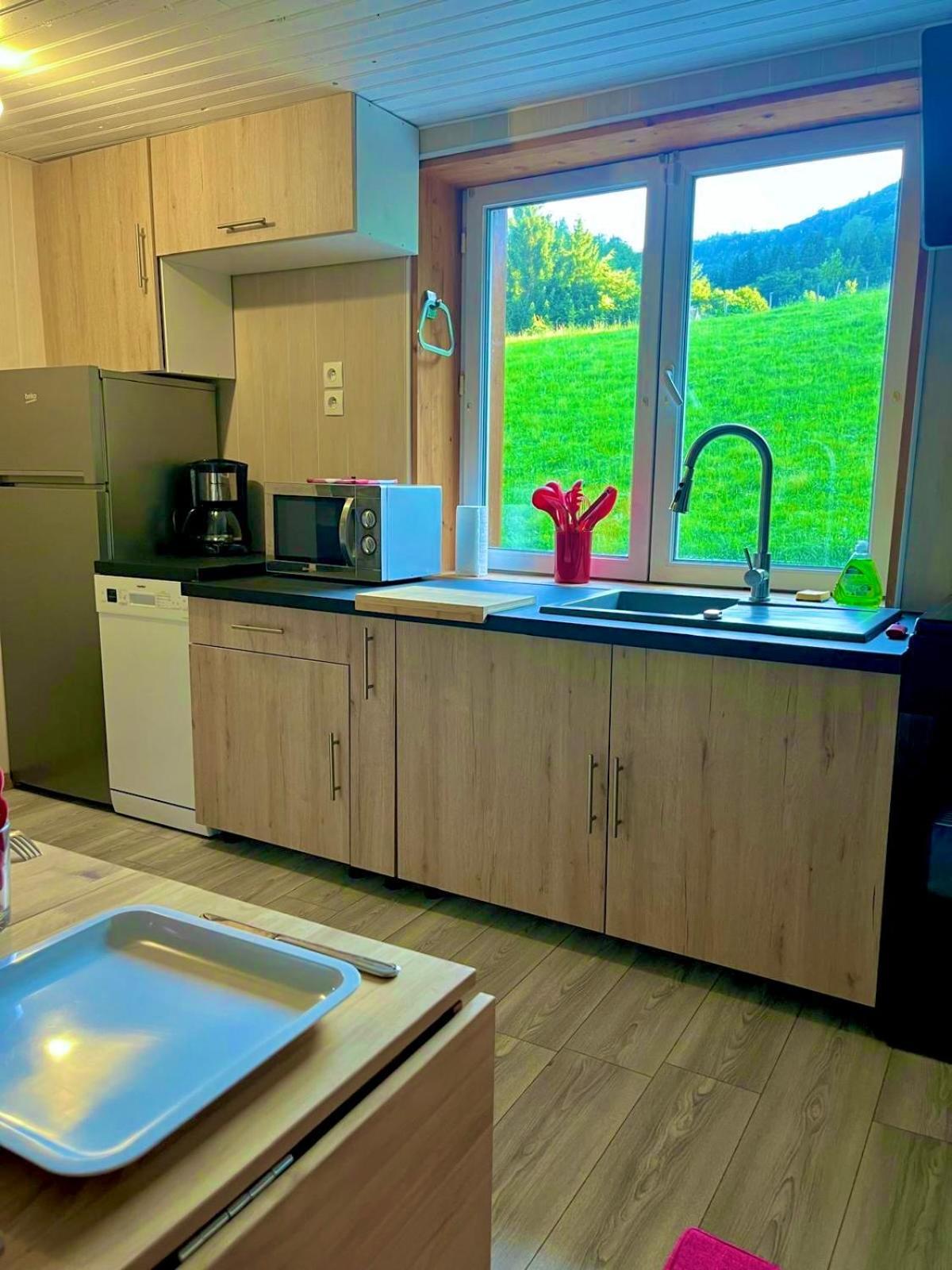 Appartement Dans Maison Familiale Bellevaux ภายนอก รูปภาพ