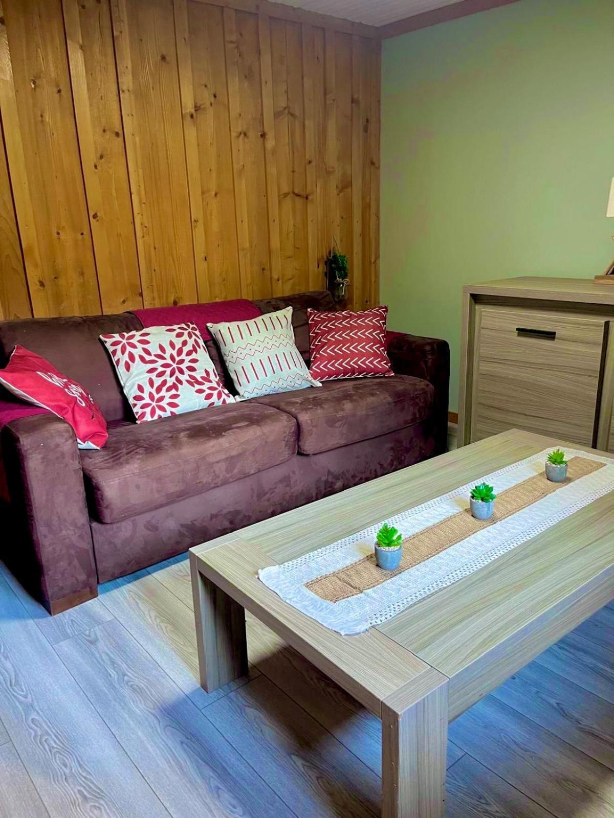 Appartement Dans Maison Familiale Bellevaux ภายนอก รูปภาพ